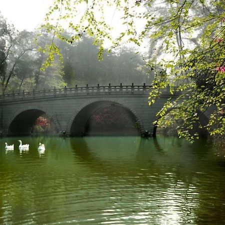Hongzhushan Hotel Mount Emei Leshan Zewnętrze zdjęcie
