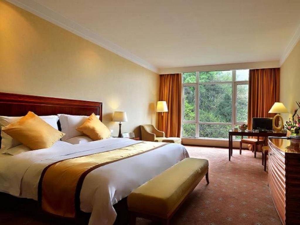 Hongzhushan Hotel Mount Emei Leshan Zewnętrze zdjęcie
